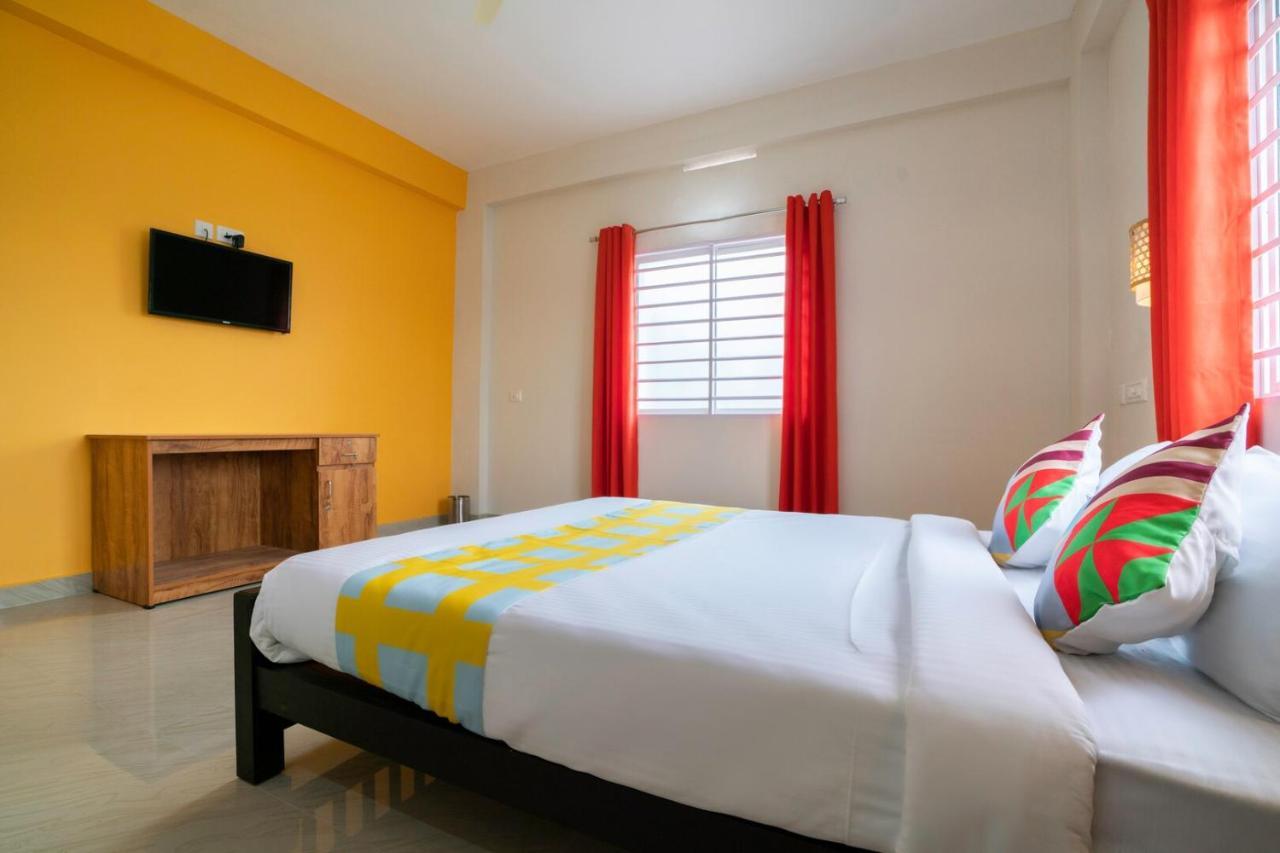 Dreamz Airport Residency Cochin Hotel Nedumbassery Exterior photo