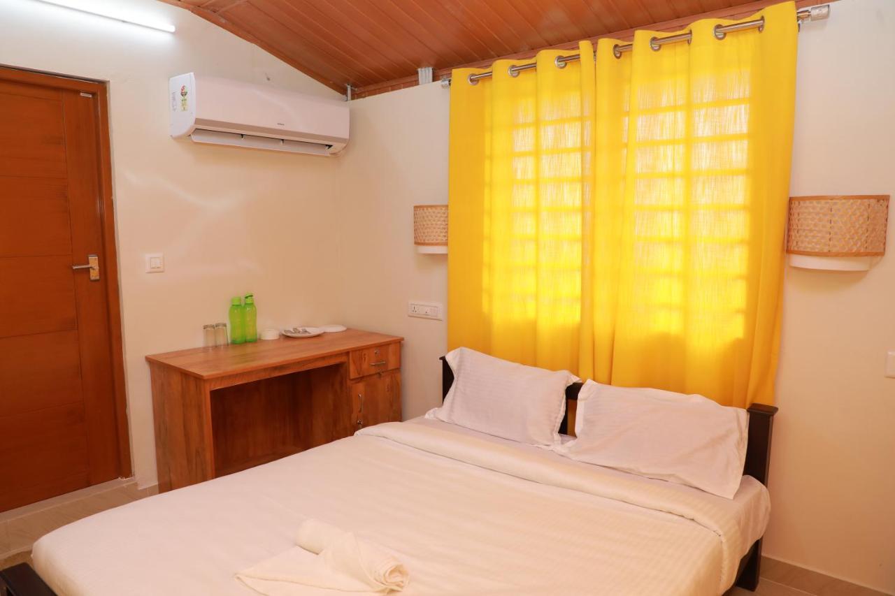 Dreamz Airport Residency Cochin Hotel Nedumbassery Exterior photo
